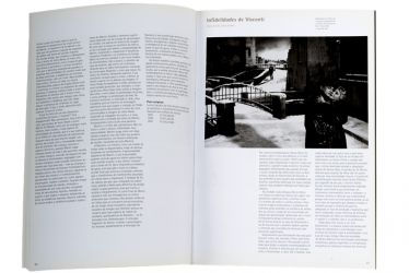 Esplendor de Visconti (2002), catálogo. Foto: João Silva Consistiu na realização de uma programação sobre a obra cinematográfica completa de Luchino Visconti, que resultou também na confecção de um catálogo da retrospectiva e um breve conjunto de textos escritos no Brasil, em épocas diferentes. O projeto foi patrocinado pela empresa Serasa, e teve o apoio do CCSP, Instituto Italiano di Cultura São Paulo, NICE – New Italian Cinema Events, Cineteca Nazionale – Roma e Cinusp Paulo Emílio.